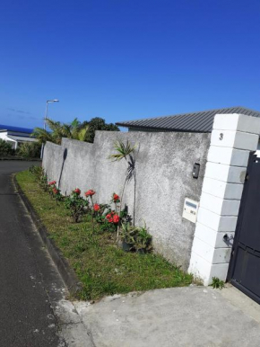 Charmante Maison à Saint Philippe avec Piscine Privée